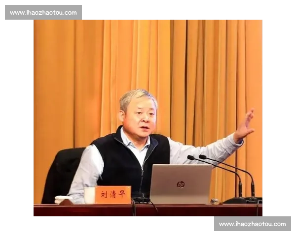 构建以体育竞技体系为核心的综合发展与创新策略研究